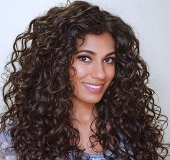 Seamless Integration: Blending Extensions with Natural Curls