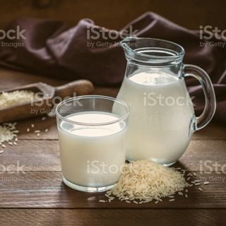 Rice milk: plant based drink