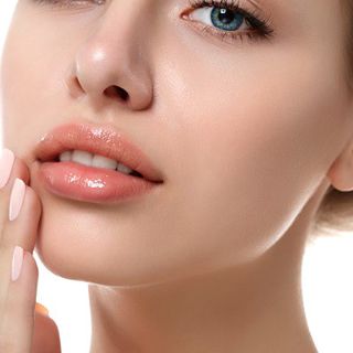 How to Maintain Your Russian Lip Fillers in Dubai