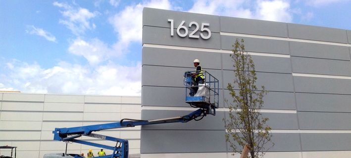 What are the Methods of Signage Installation?