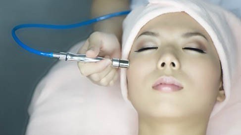 Revolutionize Your Skincare Routine with Diamond Peel