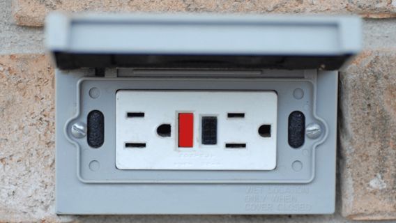 My DIY Journey: How I Successfully Installed a GFCI Outlet Myself!