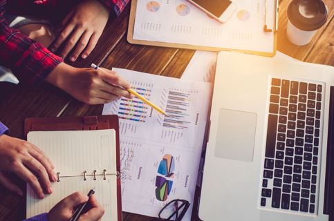 From Market Questions to Growth Decisions: How Market Research Services Create Strategic Clarity