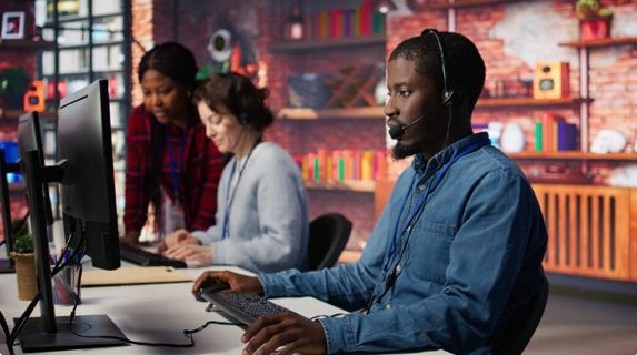 The Architecture of Omnichannel Digital Care: Integrating Jamaican BPO Talent Across Chat, Email, an