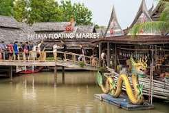 Pattaya Floating Market: Tickets, Thailand Tour & Boat Ride Guide