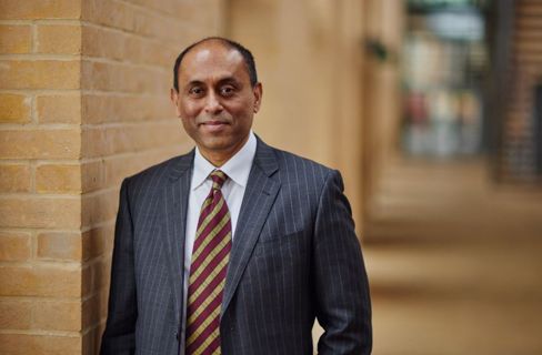 Exploring the Leadership Journey of Soumitra Dutta