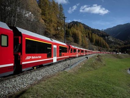 The two kilometer long train journey to Switzerland has begun