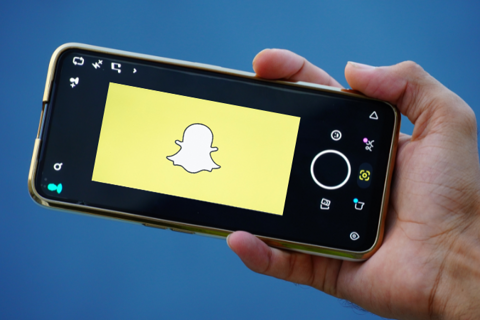What are Snapchat Stories and How to Create Them?