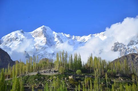 Title: Investigating the Captivating Magnificence of Hunza Valley: An Unlikely treasure in Pakistan