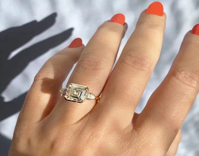 Discover the Beauty of Oval Diamonds: Stunning Engagement Rings