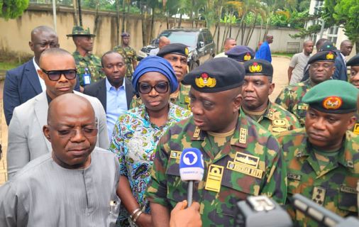 Ekwunife Visits Governor Otti in Abia