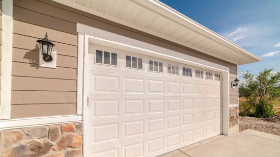 Scott Hill Reliable Garage Door: Why Should You Choose A Unique Quality Garage Door?