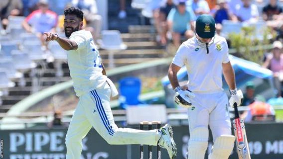 India collapse after skittling South Africa for 55