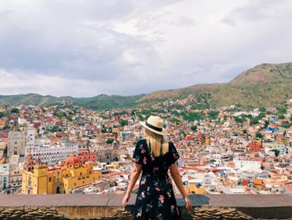 15 Tips For 2023: Is London Safe For Female Solo Travelers?