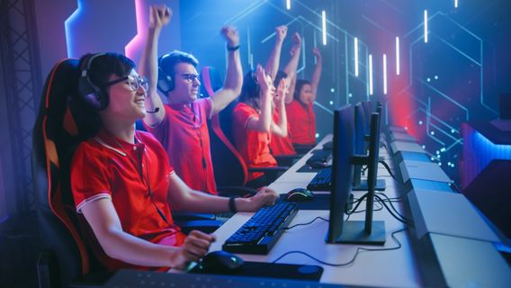 Two Teams that Inspired Canadian Esports