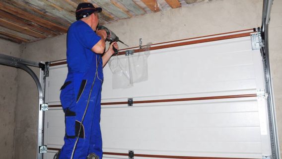 Expert Garage Door Repair Services: Fast and Reliable Solutions